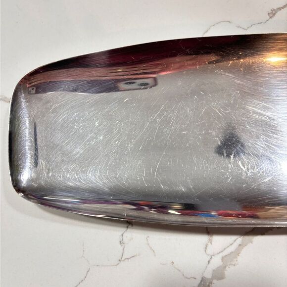 F.B. Rogers Silver Co. Genuine Silver Raised Jewelry Dish Nut Bowl Rounded Edges - Picture 2 of 12